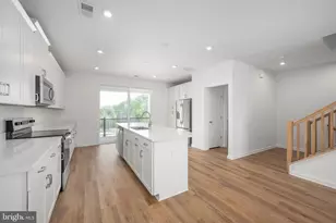 20889 Murry Fls Ter, Ashburn, VA 20147 - Photo 10