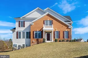 43168 Hattontown Woods Terrace, Ashburn, VA 20148 - Photo 2