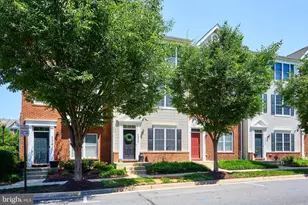 42820 Pamplin Terrace, Chantilly, VA 20152 - Photo 4