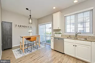 42820 Pamplin Terrace, Chantilly, VA 20152 - Photo 12