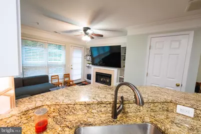 46946 Courtyard Square, Sterling, VA 20164 - Photo 36