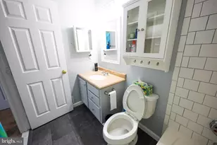 46946 Courtyard Sq, Sterling, VA 20164 - Photo 24