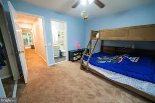 46946 Courtyard Sq, Sterling, VA 20164 - Photo 20