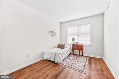 19355 Cypress Ridge Terrace #223, Leesburg, VA 20176 - Photo 8