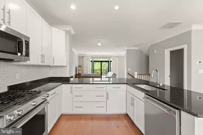 19286 Winmeade Drive, Leesburg, VA 20176 - Photo 16