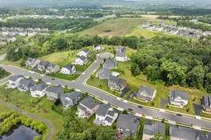 23766 Kilkerran Dr, Aldie, VA 20105 - Photo 14