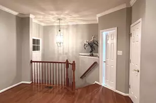 21831 Ladyslipper Sq, Ashburn, VA 20147 - Photo 4