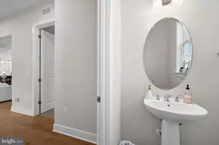 43113 Bitter Persimmon Ct, Centreville, VA 20120 - Photo 42