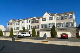 42476 Franklin Benjamin Terrace, Brambleton, VA 20148 - Photo 2