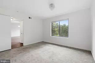 125 Clubhouse Dr SW, Leesburg, VA 20175 - Photo 14
