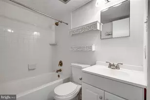125 Clubhouse Dr SW, Leesburg, VA 20175 - Photo 18
