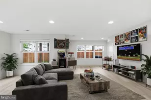42567 Dreamweaver Dr, Brambleton, VA 20148 - Photo 8