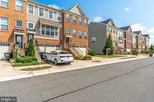 43472 Hopestone Terrace, Chantilly, VA 20152 - Photo 2