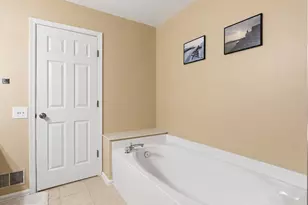 20746 Shoreline Terrace, Sterling, VA 20165 - Photo 24