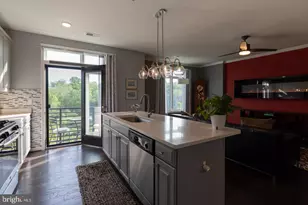 1414 Ribbon Limestone Terrace SE, Leesburg, VA 20175 - Photo 8