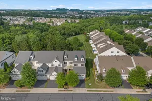 20494 Casablanca Dr, Ashburn, VA 20147 - Photo 36