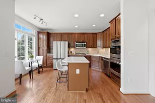 18526 Bear Creek Terrace, Leesburg, VA 20176 - Photo 16
