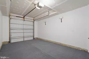 24728 Malibu Terrace, Sterling, VA 20166 - Photo 32