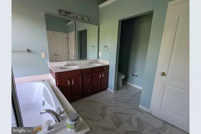 22611 Welborne Manor Square, Ashburn, VA 20148 - Photo 26