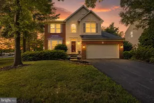 201 Jennings Ct SE, Leesburg, VA 20175 - Photo 2