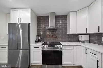 1314 E Holly Avenue, Sterling, VA 20164 - Photo 12
