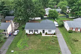 1314 E Holly Ave, Sterling, VA 20164 - Photo 2