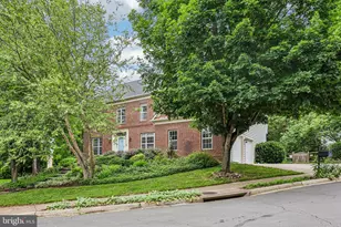 47404 Middle Bluff Pl, Sterling, VA 20165 - Photo 4