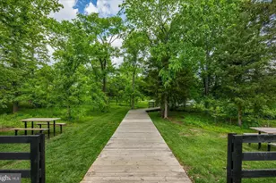44623 Wolfhound Sq, Ashburn, VA 20147 - Photo 28