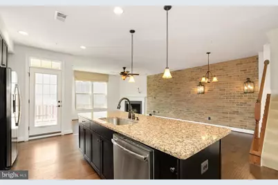 42101 Piebald Square, Aldie, VA 20105 - Photo 4
