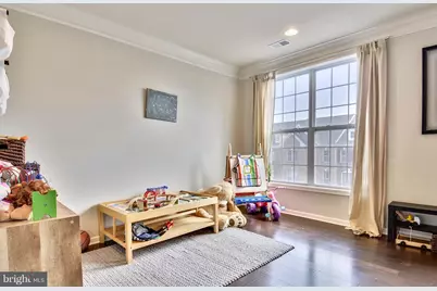 23487 Logans Ridge Terrace, Ashburn, VA 20148 - Photo 10