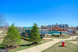 23487 Logans Ridge Terrace, Ashburn, VA 20148 - Photo 26