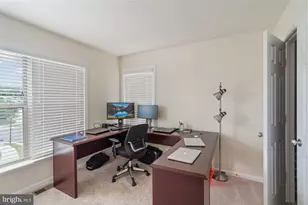42691 Galbraith Square, Broadlands, VA 20148 - Photo 34