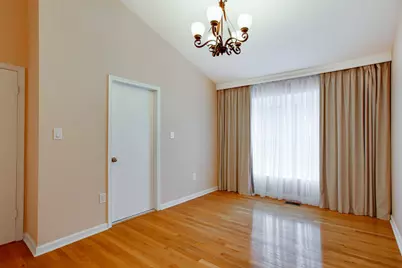 21707 Leatherleaf Circle, Sterling, VA 20164 - Photo 10