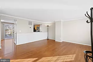 43841 Chloe Terrace, Ashburn, VA 20147 - Photo 2