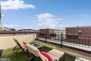 254 Bluemont Branch Terrace SE, Leesburg, VA 20175 - Photo 2
