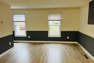 110 Oakview Dr SE, Leesburg, VA 20175 - Photo 4