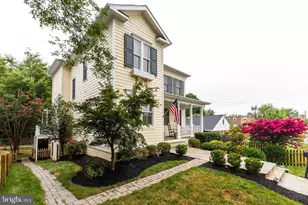 207 North St NE, Leesburg, VA 20176 - Photo 4