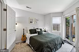 26084 Lands End Dr, Chantilly, VA 20152 - Photo 18