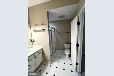 47370 Victoria Falls Square, Sterling, VA 20165 - Photo 38