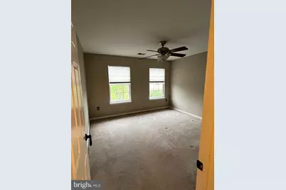 47370 Victoria Falls Square, Sterling, VA 20165 - Photo 42