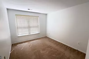 20965 Kittanning Ln, Ashburn, VA 20147 - Photo 16