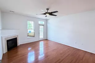 20965 Kittanning Ln, Ashburn, VA 20147 - Photo 10