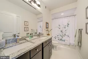 1521 Ribbon Limestone Terrace SE, Leesburg, VA 20175 - Photo 22