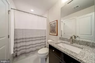 1521 Ribbon Limestone Terrace SE, Leesburg, VA 20175 - Photo 28