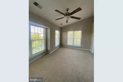 25039 Justice Drive, Chantilly, VA 20152 - Photo 18