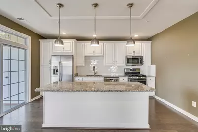 23266 Southdown Manor Terrace #101, Ashburn, VA 20148 - Photo 4