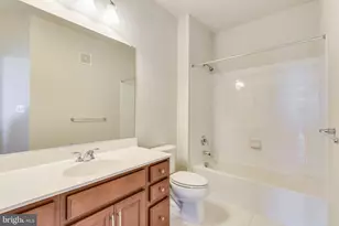 23266 Southdown Manor Terrace, Ashburn, VA 20148 - Photo 28
