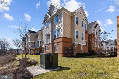 23266 Southdown Manor Terrace #101, Ashburn, VA 20148 - Photo 20