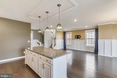 23266 Southdown Manor Terrace #101, Ashburn, VA 20148 - Photo 2