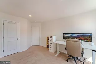 42506 Dogwood Glen Square, Sterling, VA 20166 - Photo 42